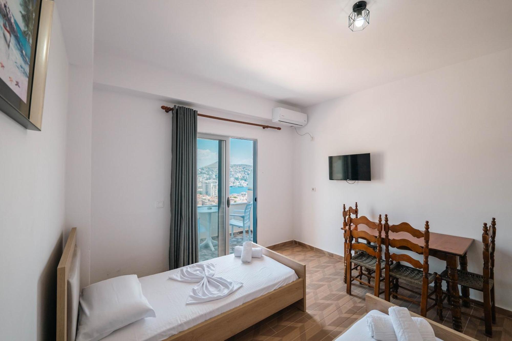 Bekim * Sarandë